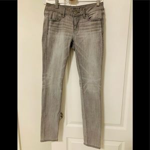 American Eagle Super Stretch Jeggings size 4